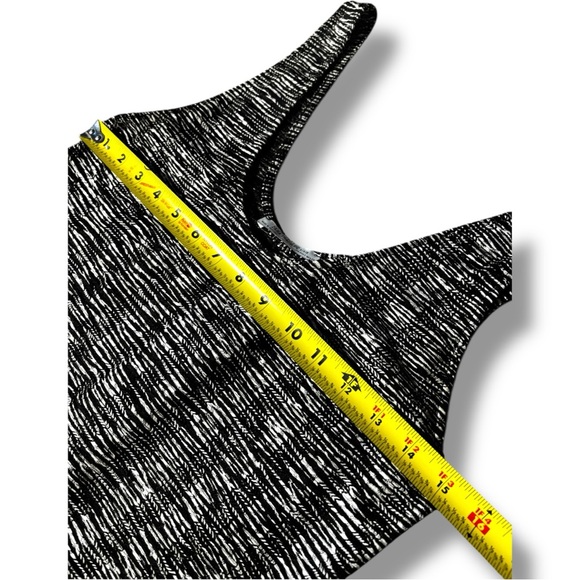 Zara Trafaluc Chic Black and White Knit Sleeveless High-Low Fringe Midi Dress - Picture 14 of 16